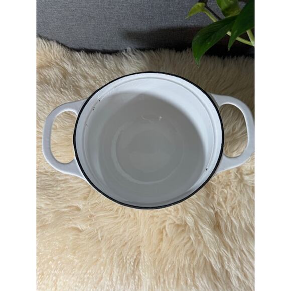 Michael Graves Cast Iron Dutch Oven - Picture 3 of 10